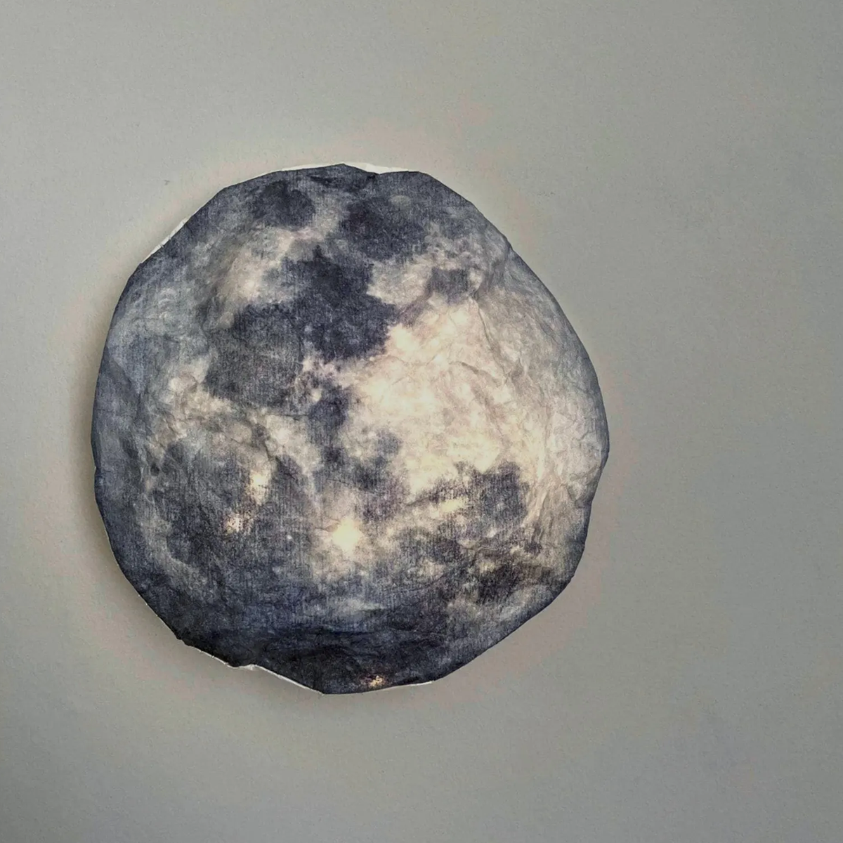 Lunar Pattern Wall Mounted Night Lamp, Celestial Themed Ambient Wall Lighting With Gentle Low-Intensity Glow For Interio